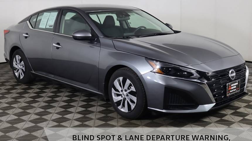2023 Nissan Altima S — Sedan — 9,000 mi — Cleveland, OH