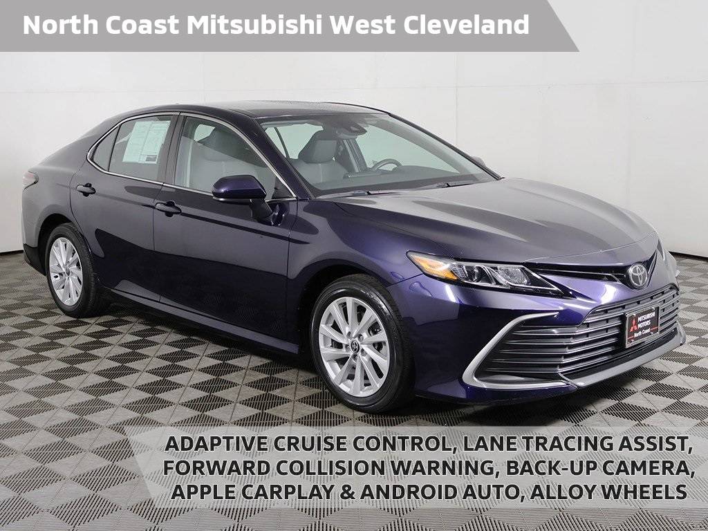 2022 Toyota Camry LE — Sedan — 33,088 mi — Cleveland, OH