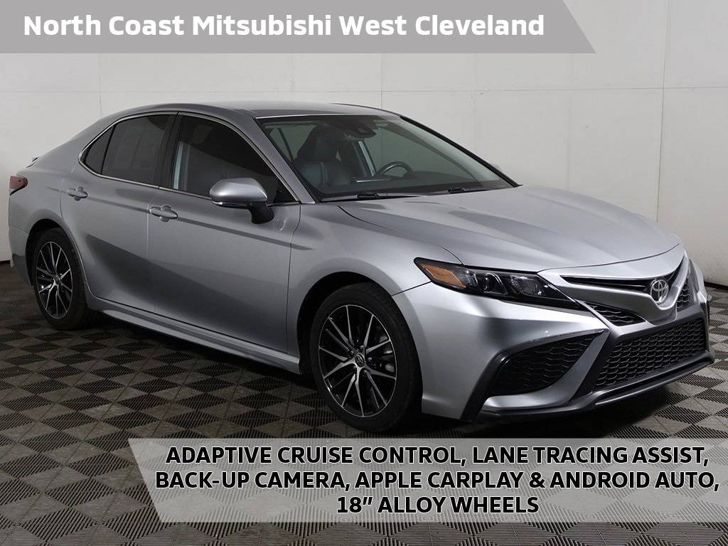 2022 Toyota Camry SE — Sedan — 51,311 mi — Cleveland, OH