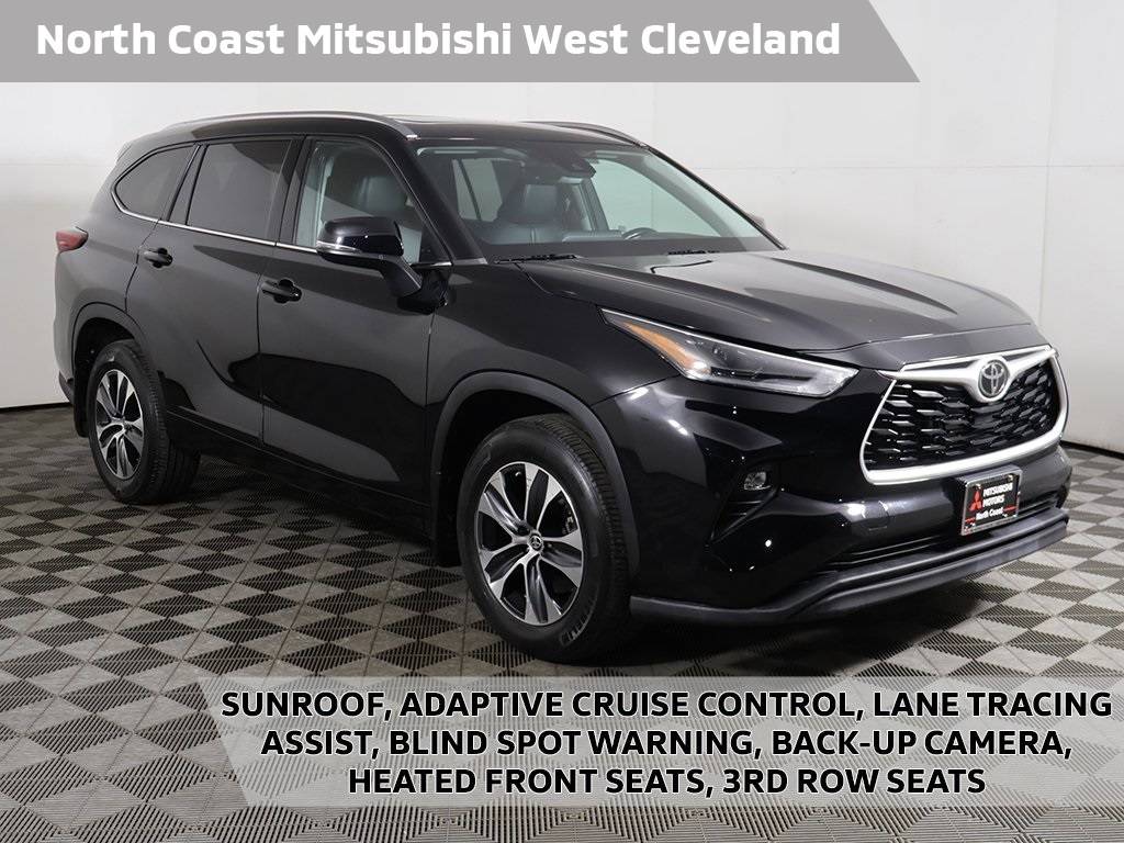 2021 Toyota Highlander XLE — SUV — 22,396 mi — Cleveland, OH