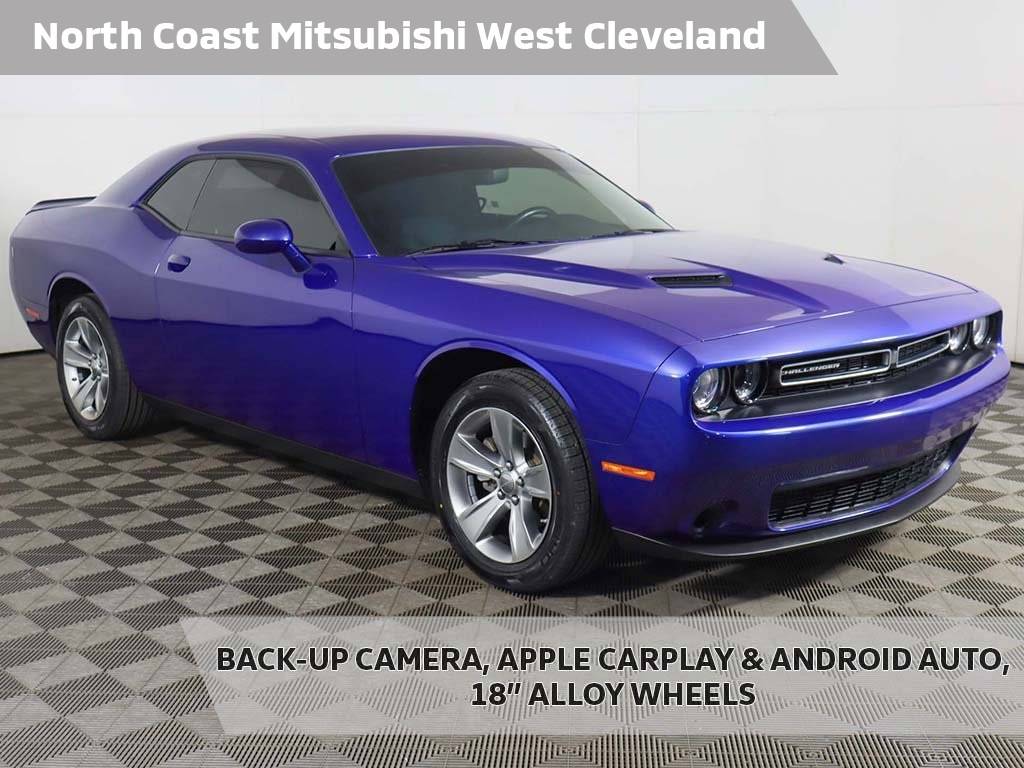 2022 Dodge Challenger SXT — Coupe — 28,001 mi — Cleveland, OH