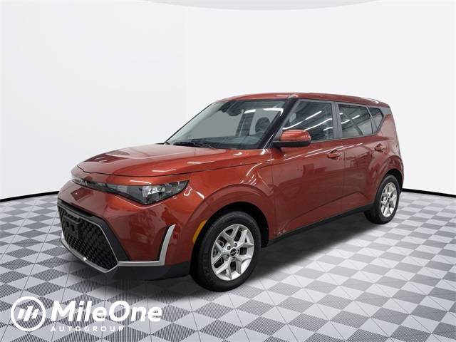 2023 Kia Soul S — Hatchback — 16,701 mi — Lutherville, MD