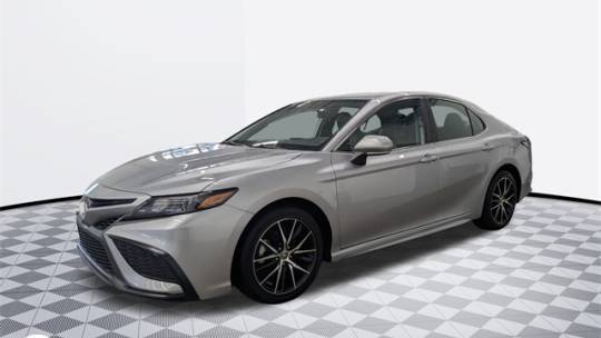 2022 Toyota Camry SE — Sedan — 68,557 mi — Lutherville, MD