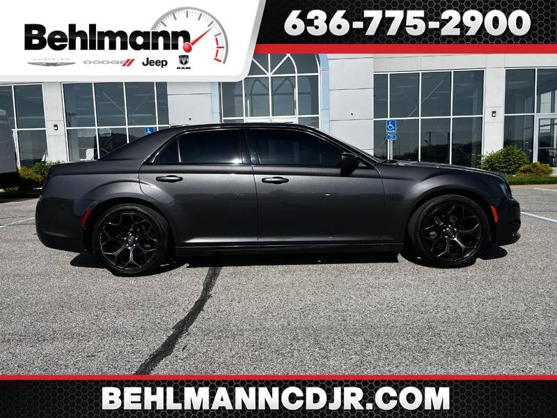 2019 Chrysler 300 S — Sedan — 109,000 mi — Troy, MO