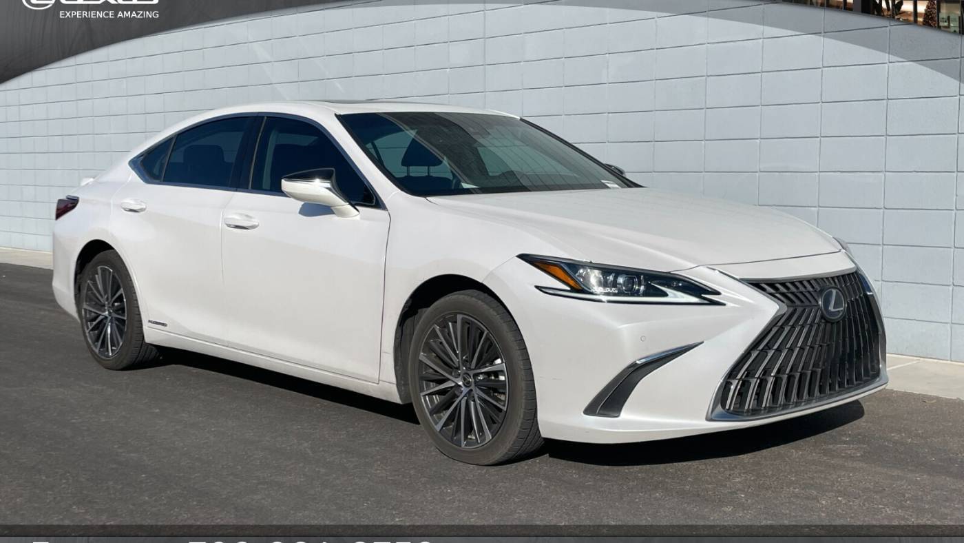 2022 Lexus ES ES 300h — Sedan — 43,000 mi — Las Vegas, NV