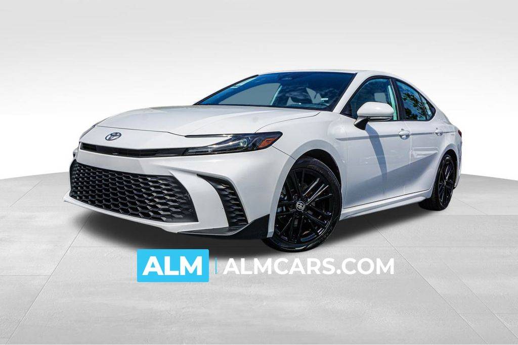 2025 Toyota Camry Hybrid LE — Sedan — 39,771 mi — Kennesaw, GA