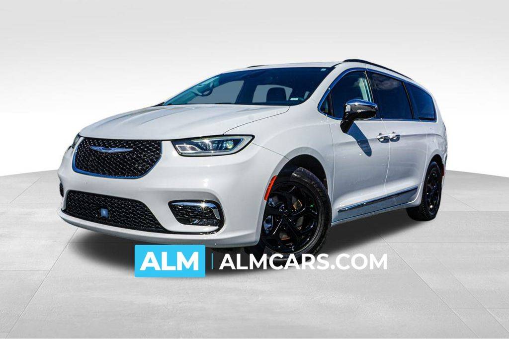 2023 Chrysler Pacifica Limited — Minivan — 66,799 mi — Kennesaw, GA