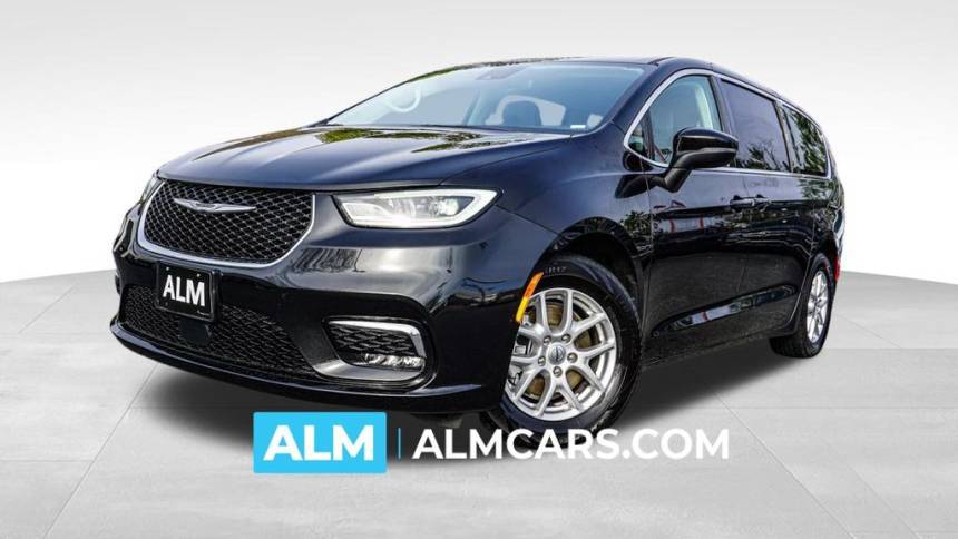 2023 Chrysler Pacifica Touring L — Minivan — 61,088 mi — Kennesaw, GA