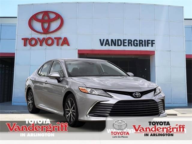 2023 Toyota Camry XLE — Sedan — 42,383 mi — Arlington, TX