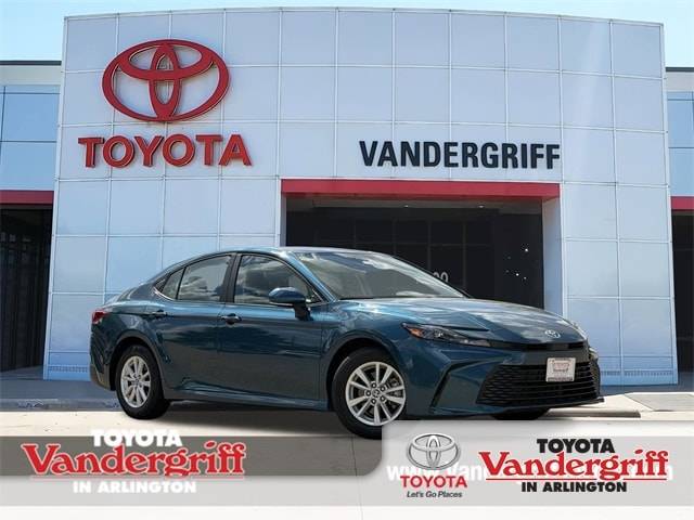 2025 Toyota Camry Hybrid LE — Sedan — 33,689 mi — Arlington, TX