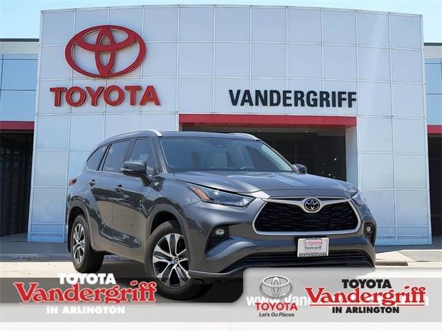 2023 Toyota Highlander XLE — SUV — 33,049 mi — Arlington, TX