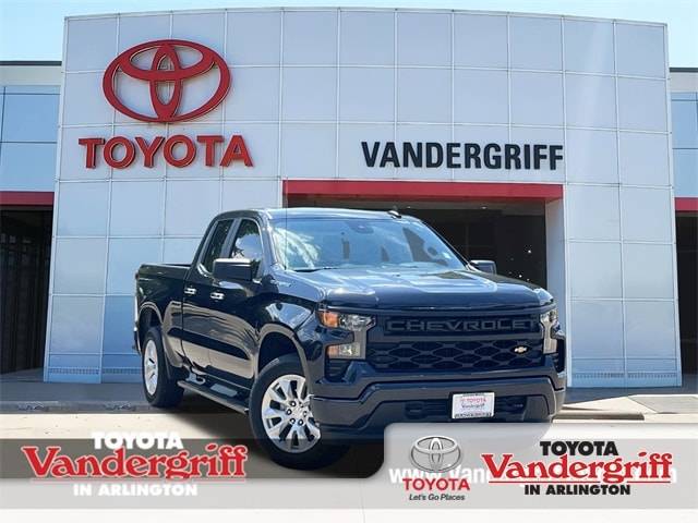 2022 Chevrolet Silverado 1500 Custom — Pickup Truck — 29,436 mi — Arlington, TX