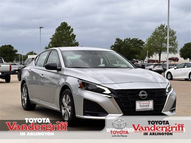 2024 Nissan Altima S — Sedan — 33,078 mi — Arlington, TX