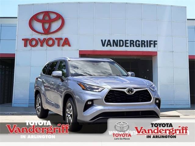 2023 Toyota Highlander XLE — SUV — 17,352 mi — Arlington, TX