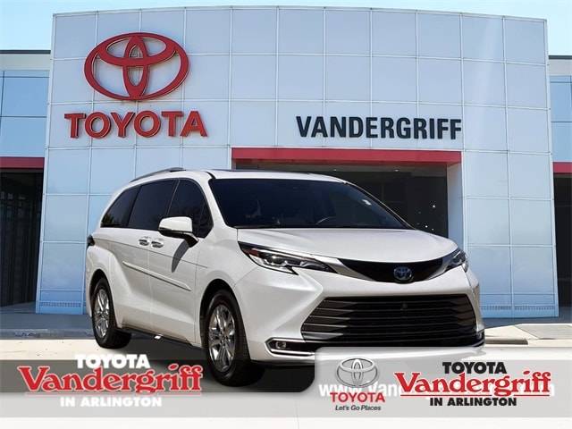2022 Toyota Sienna Platinum — Minivan — 36,236 mi — Arlington, TX