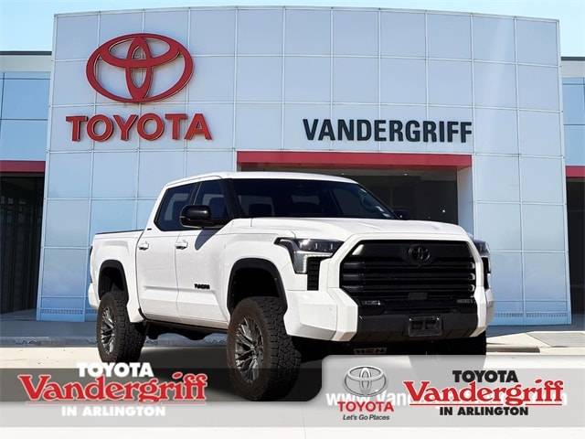 2025 Toyota Tundra Limited — Pickup Truck — 6,919 mi — Arlington, TX