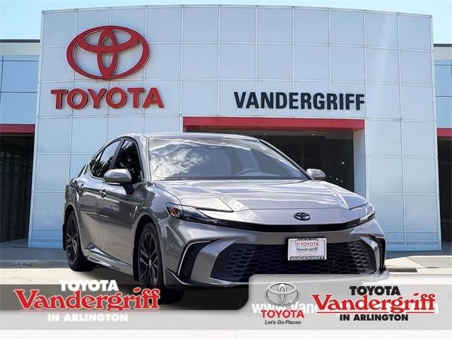 2025 Toyota Camry SE — Sedan — 10,500 mi — Arlington, TX