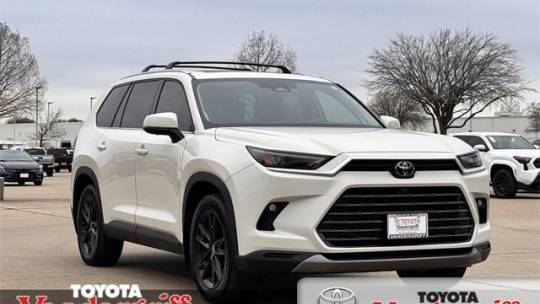 2024 Toyota Grand Highlander Limited — SUV — 10,180 mi — Arlington, TX