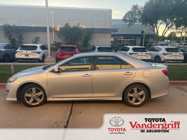 2014 Toyota Camry L — Sedan — 184,939 mi — Arlington, TX