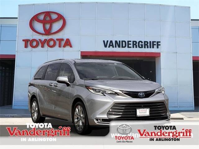 2023 Toyota Sienna Platinum — Minivan — 21,467 mi — Arlington, TX