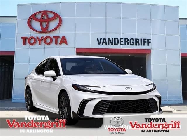 2025 Toyota Camry SE — Sedan — 18,301 mi — Arlington, TX