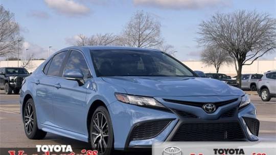 2024 Toyota Camry SE — Sedan — 15,169 mi — Arlington, TX