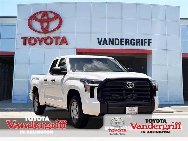 2025 Toyota Tundra SR — Pickup Truck — 4,893 mi — Arlington, TX
