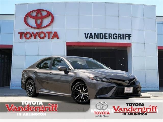 2024 Toyota Camry SE — Sedan — 61,867 mi — Arlington, TX
