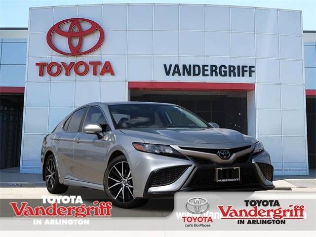 2023 Toyota Camry SE — Sedan — 15,545 mi — Arlington, TX