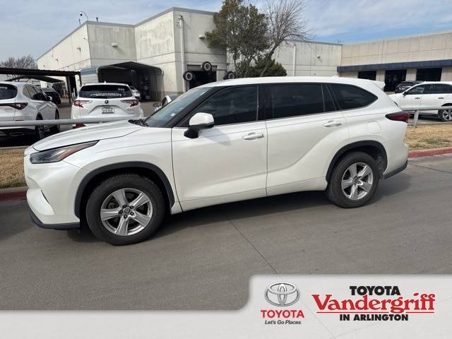 2021 Toyota Highlander LE — SUV — 50,685 mi — Arlington, TX