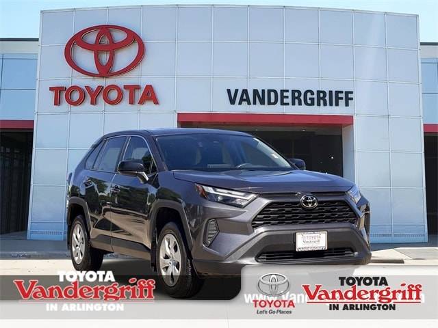 2024 Toyota RAV4 LE — SUV — 15,091 mi — Arlington, TX