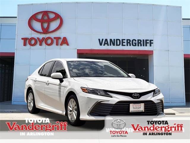 2023 Toyota Camry LE — Sedan — 8,212 mi — Arlington, TX