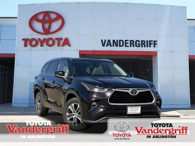 2021 Toyota Highlander XLE — SUV — 68,317 mi — Arlington, TX