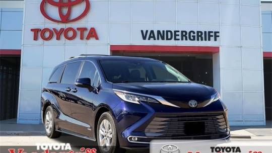 2021 Toyota Sienna Limited — Minivan — 51,865 mi — Arlington, TX