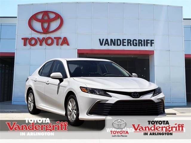 2023 Toyota Camry LE — Sedan — 32,385 mi — Arlington, TX