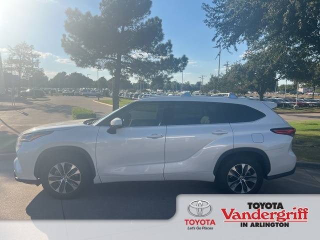 2020 Toyota Highlander XLE — SUV — 97,251 mi — Arlington, TX