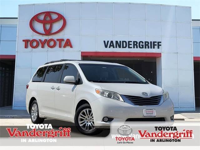 2015 Toyota Sienna XLE Premium — Minivan — 255,787 mi — Arlington, TX