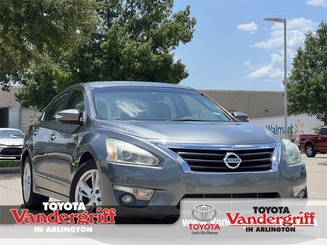 2014 Nissan Altima 2.5 SV — Sedan — 136,200 mi — Arlington, TX