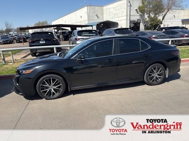 2023 Toyota Camry SE — Sedan — 32,048 mi — Arlington, TX