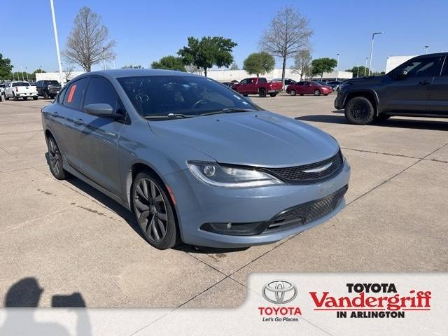 2015 Chrysler 200 S — Sedan — 122,795 mi — Arlington, TX