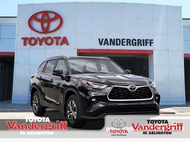 2023 Toyota Highlander XLE — SUV — 29,653 mi — Arlington, TX