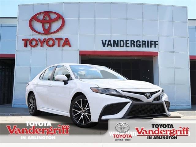 2024 Toyota Camry SE — Sedan — 34,749 mi — Arlington, TX