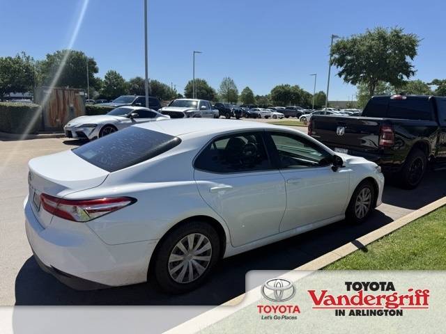 2018 Toyota Camry LE — Sedan — 129,834 mi — Arlington, TX