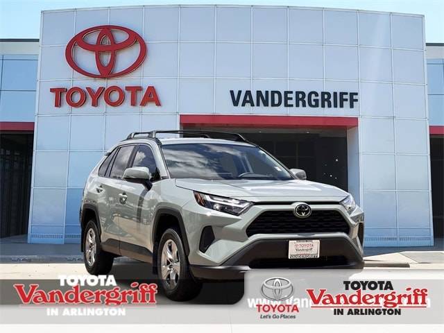 2022 Toyota RAV4 XLE — SUV — 24,490 mi — Arlington, TX