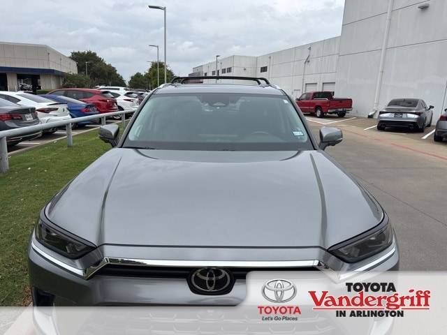 2025 Toyota Grand Highlander Limited — SUV — 8,490 mi — Arlington, TX