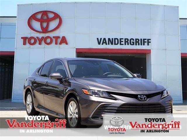 2024 Toyota Camry LE — Sedan — 14,882 mi — Arlington, TX
