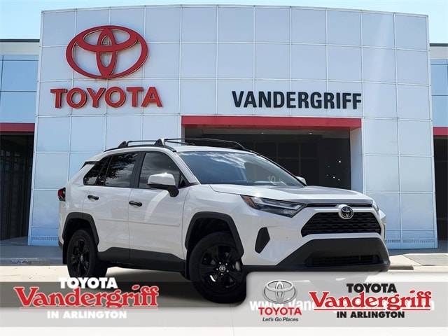 2022 Toyota RAV4 XLE — SUV — 29,135 mi — Arlington, TX