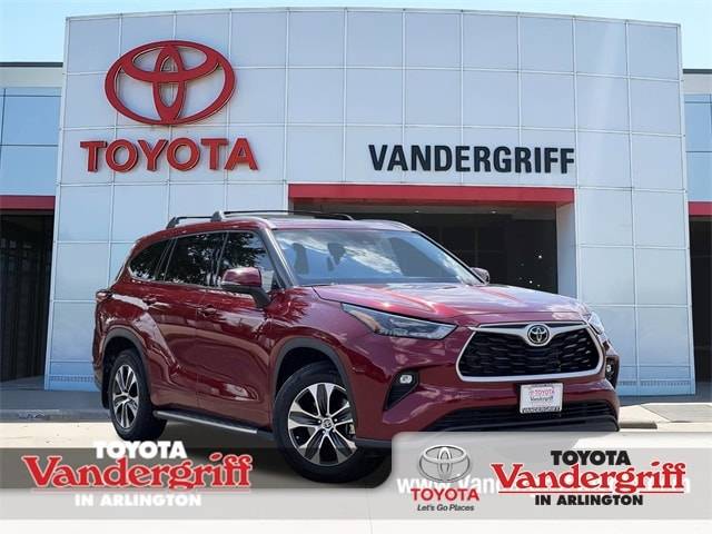 2022 Toyota Highlander XLE — SUV — 20,367 mi — Arlington, TX