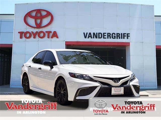 2022 Toyota Camry SE Nightshade — Sedan — 93,855 mi — Arlington, TX