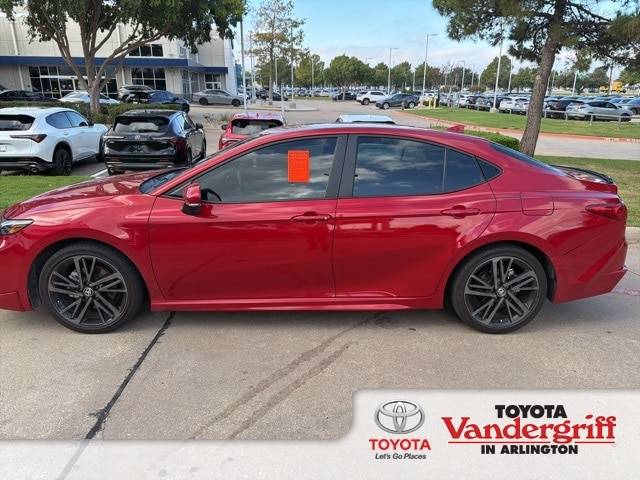 2025 Toyota Camry Hybrid XSE — Sedan — 10,100 mi — Arlington, TX